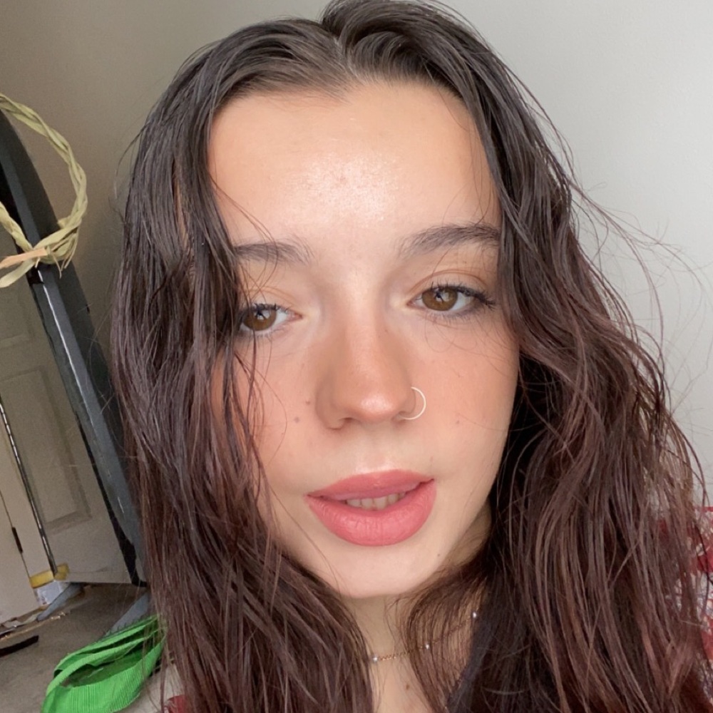 Meet your Posher, Lizzie